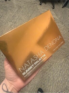 Natasha Denona Sunset Eyeshadow Palette.